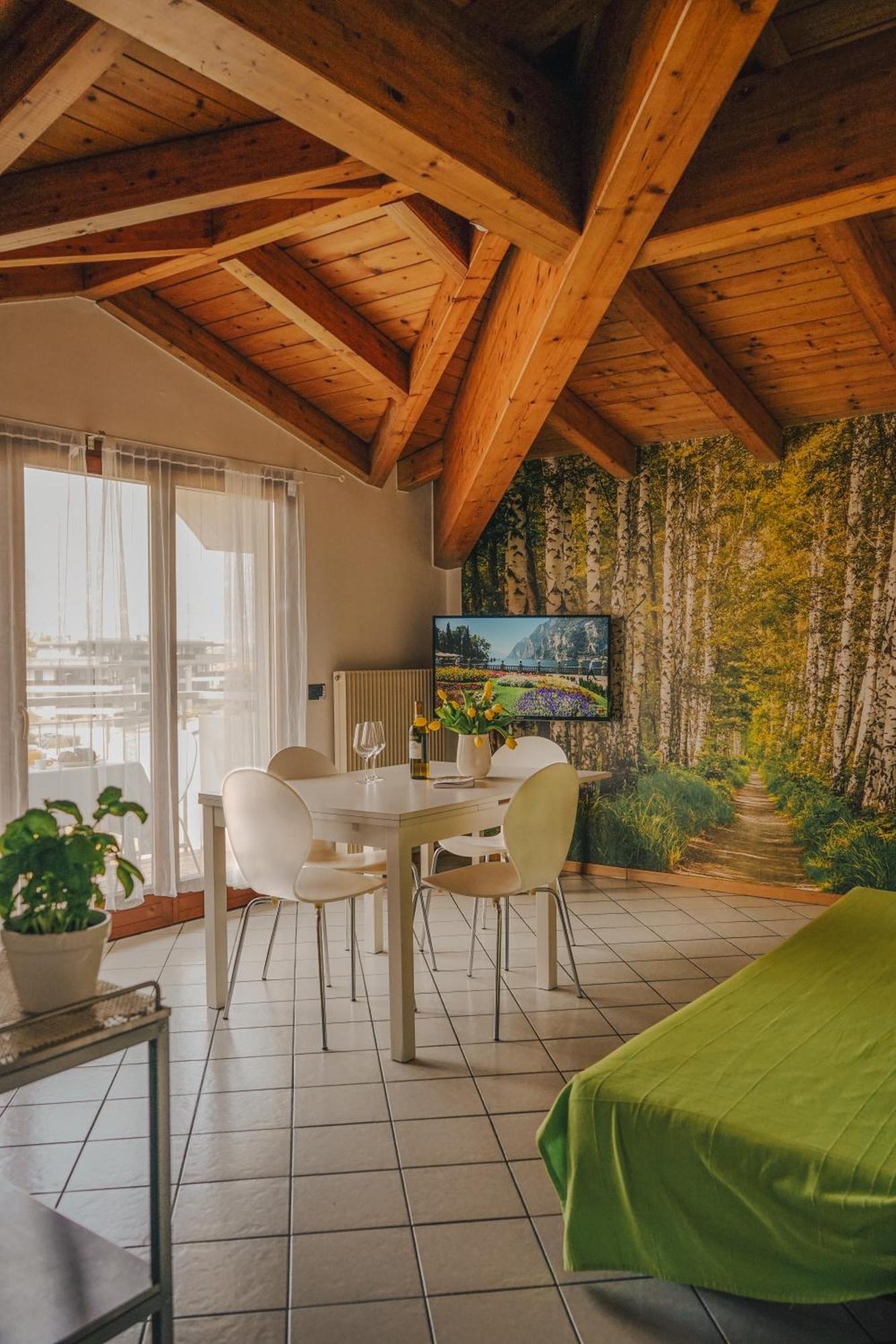 Appartamento Betulla - Peaceful & Happy Stay Рива-дель-Гарда Экстерьер фото